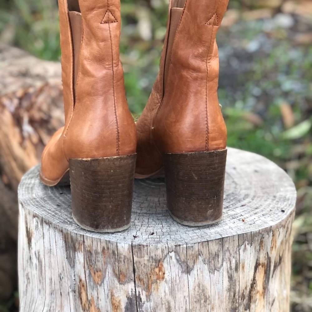 Zara Basic Leather Block Heel Booties Size 40 - image 3